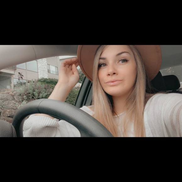 gabbynieves